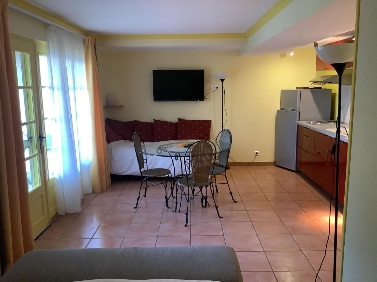 Residence Le Saint Victor Fontvieille Ngoại thất bức ảnh