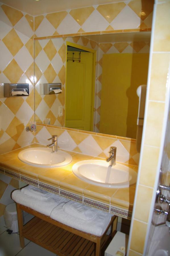 Residence Le Saint Victor Fontvieille Ngoại thất bức ảnh