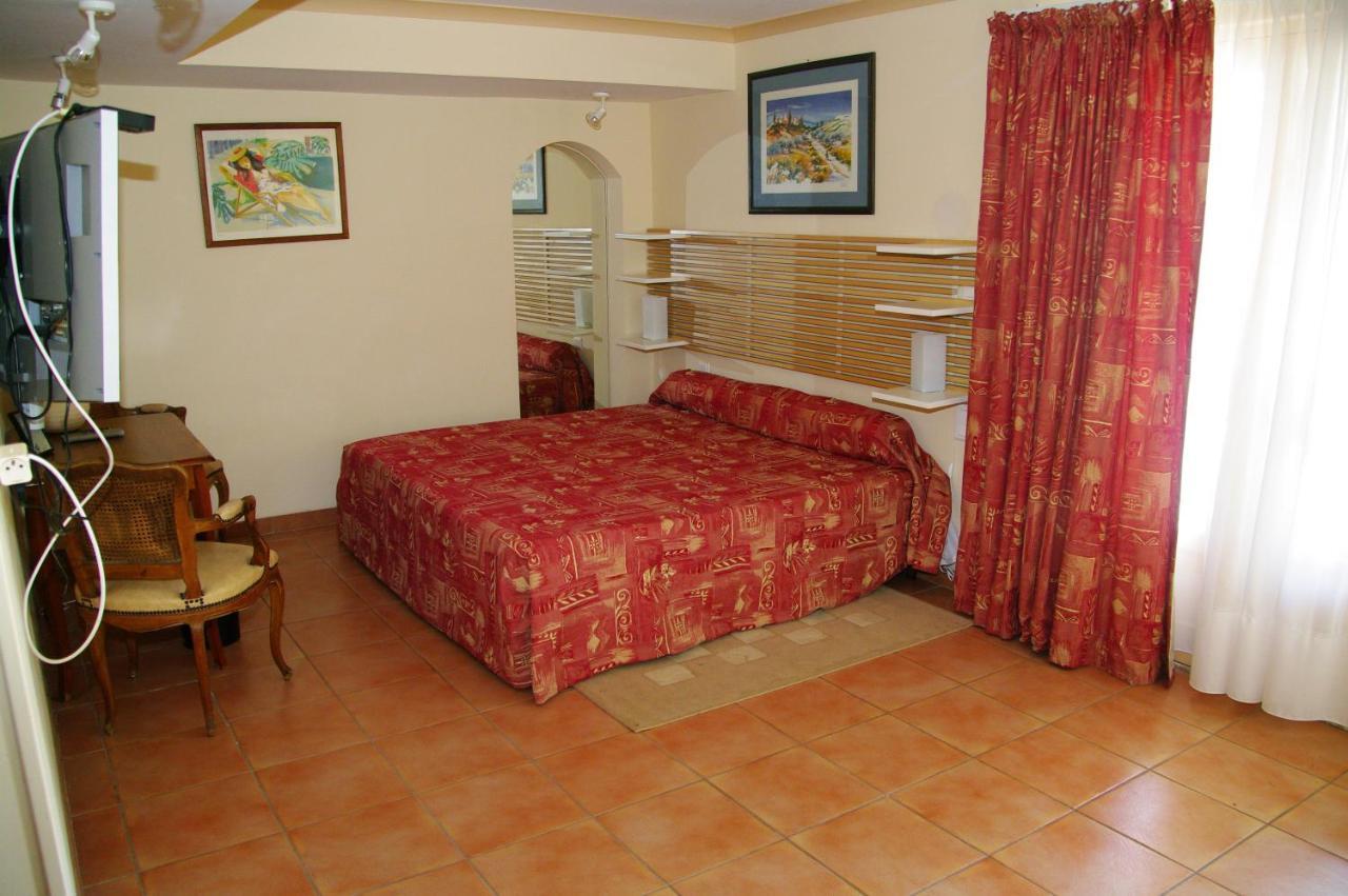 Residence Le Saint Victor Fontvieille Ngoại thất bức ảnh